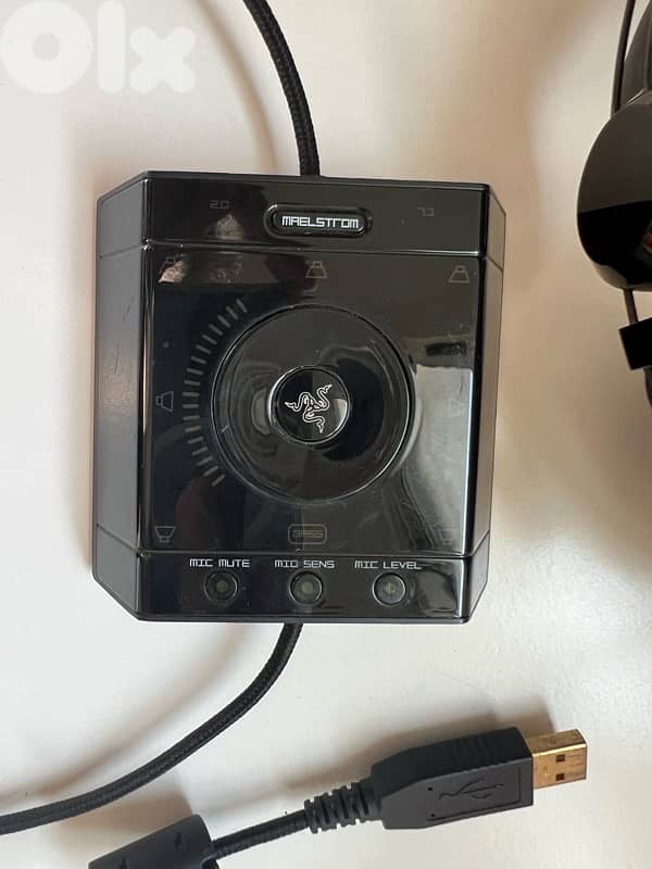 RAZER Megalodon 7.1 surround sound gaming headset 2