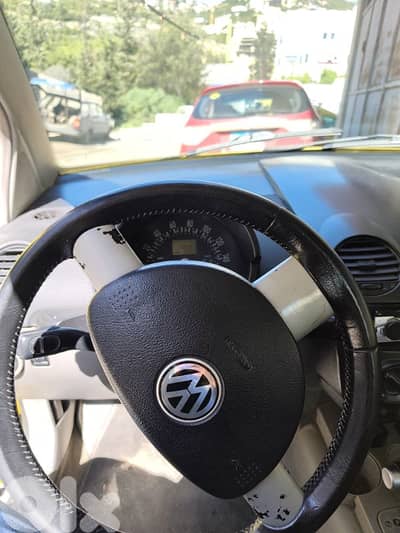 Volkswagen Beetle 2001