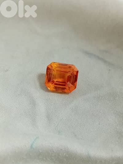 certified vivid orange yellow sapphire 10.86ct