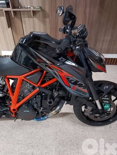 Ktm Super Duke R 1290cc like new 11400klm three original keys