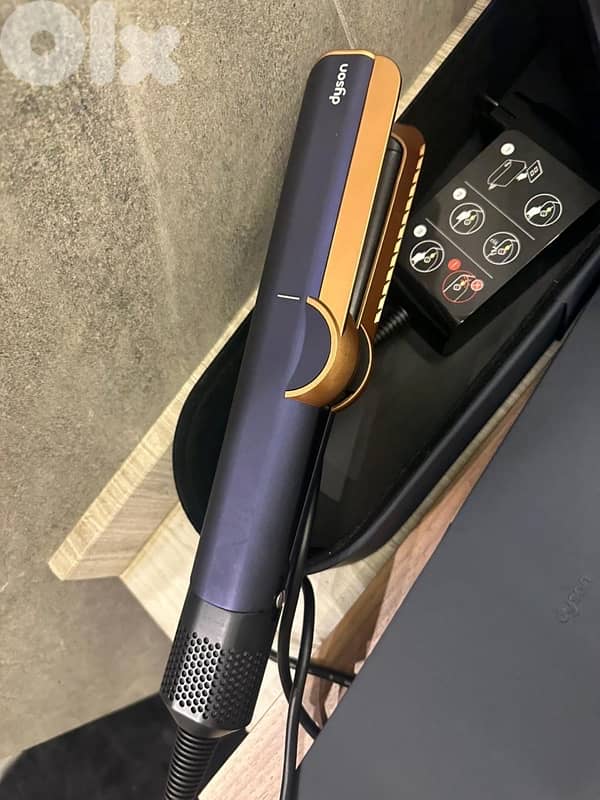 Dyson Airstrait Straightener Pursian Blue 2