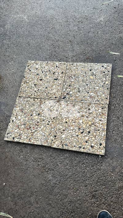 Beach Pebble Tiles - بلاط بحص بحر