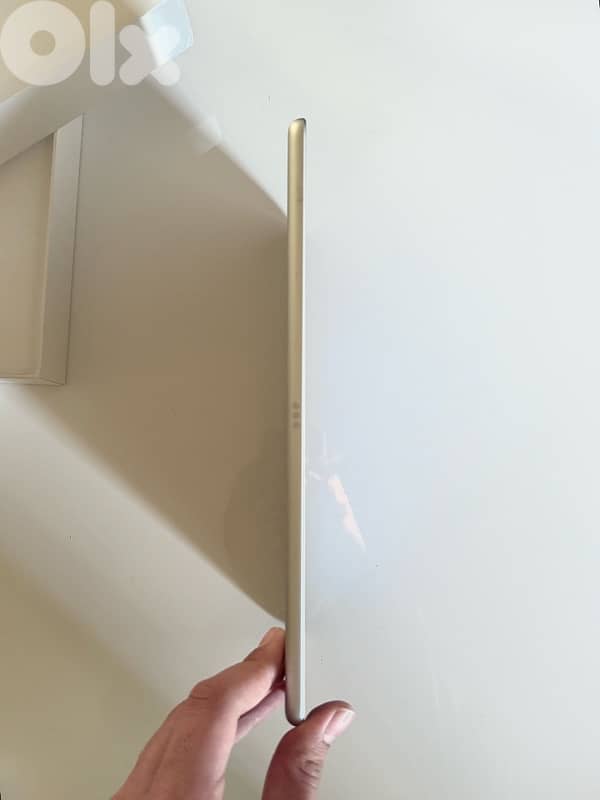 iPad 9 Exellent Condition 3