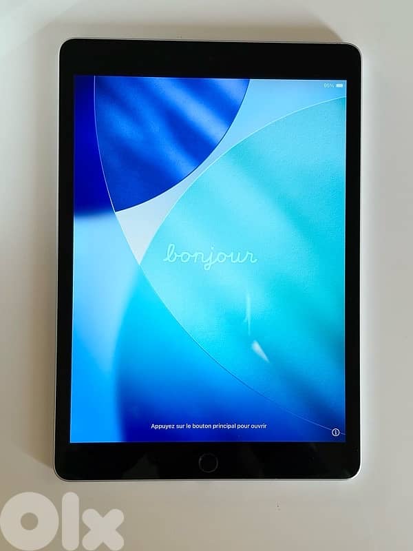 iPad 9 Exellent Condition 4