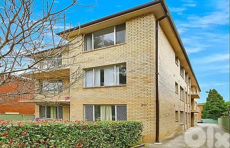 4 FLOORS BUILDING FOR SALE IN BROUMANA PRIME LOCATION, (BR-386) C.