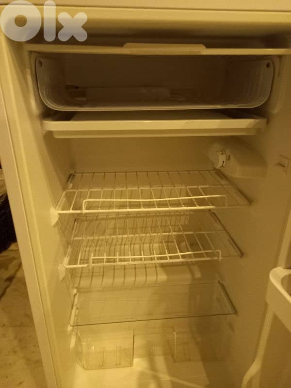 Refrigerator and Freezer 4