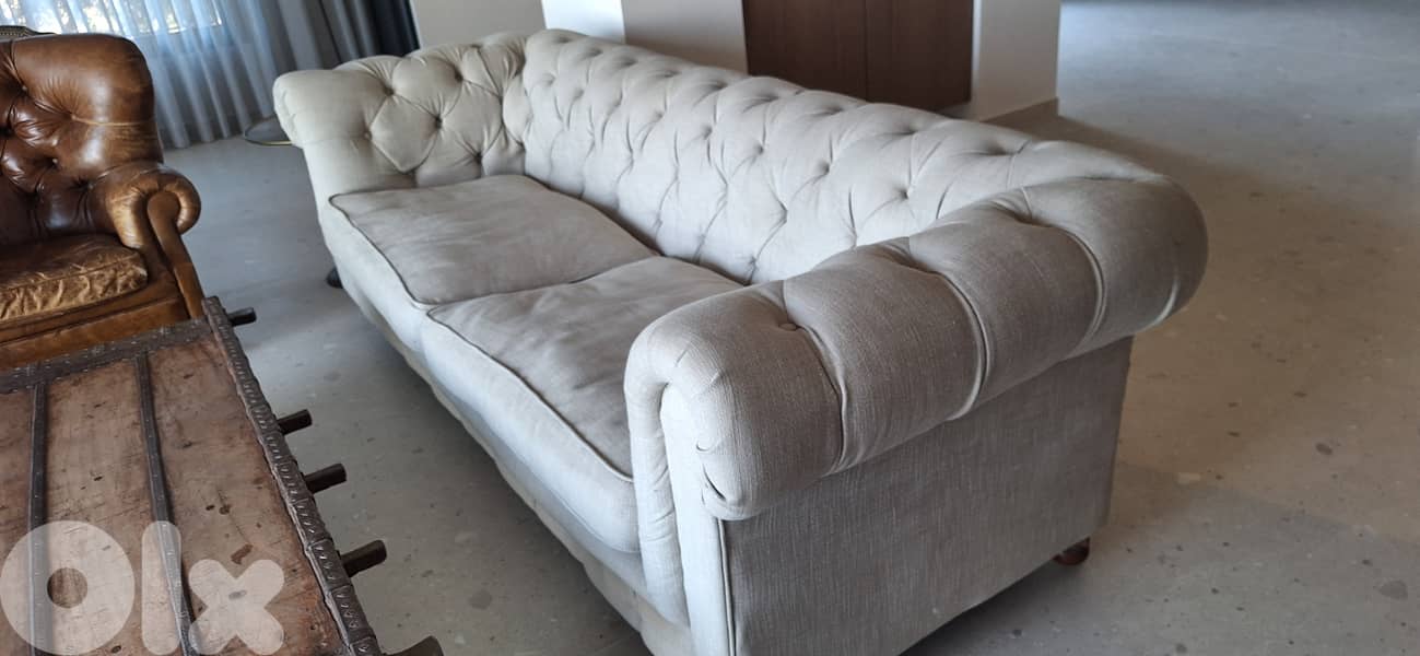RESTORATION HARWDARE - Chesterfield Couch 2