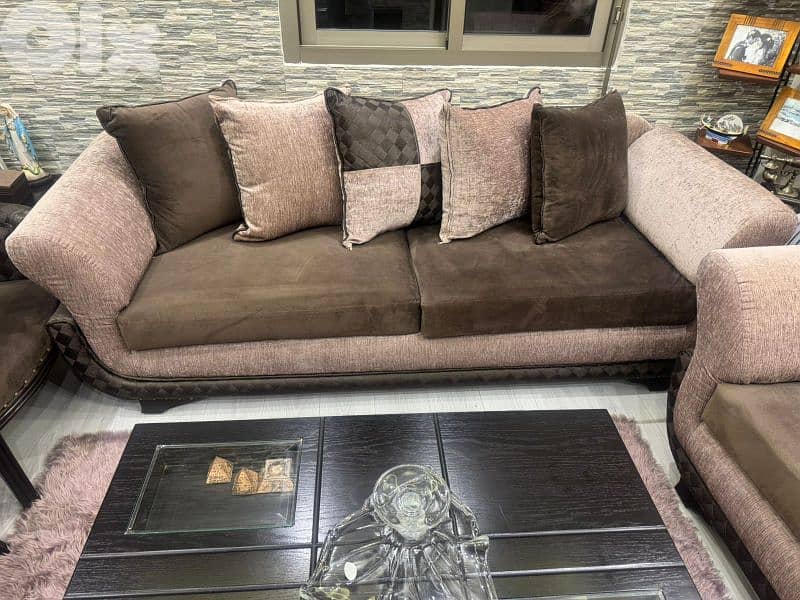 salon ktir mrattab ma3 tawlet nos 1