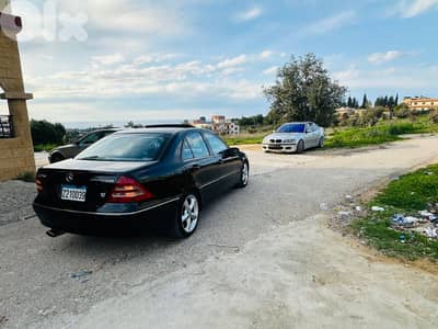 مرسيدس بنز سي-كلاس 2009