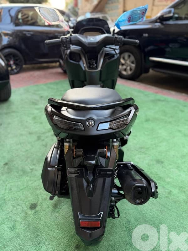Yamaha nmax turbo 155 cc 4