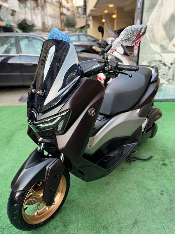 Yamaha nmax turbo 155 cc 6