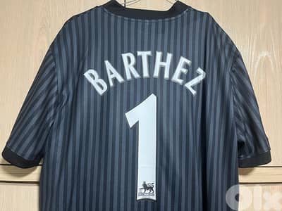 Manchester United Barthez goalkeeper historian kit