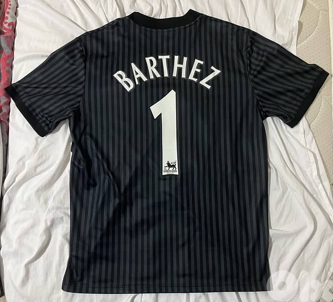 Manchester United Barthez goalkeeper historian jersey 3