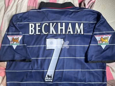Manchester United 1999 kit beckham 7