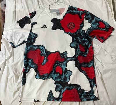 Bayern Munich practice special adidas kit