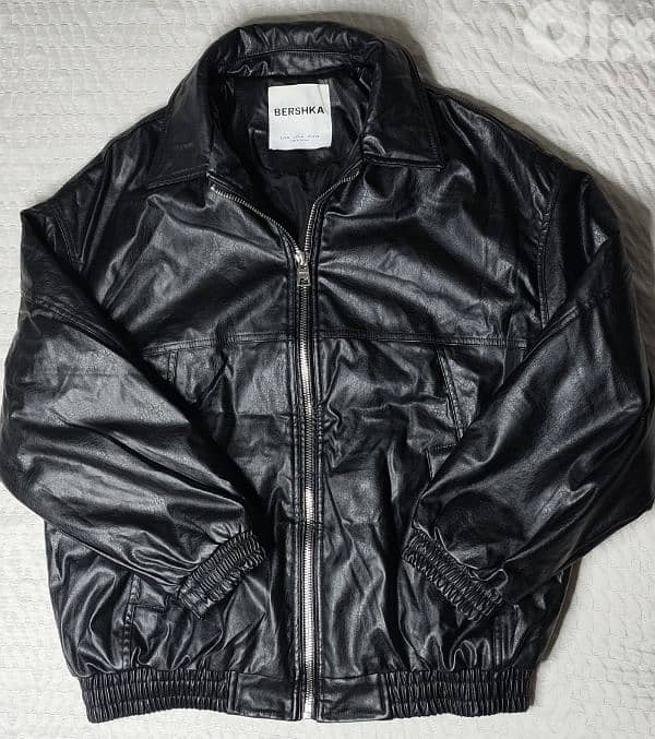 BRAND NEW BERSHKA BOMBER JACKET (Size M) - 3