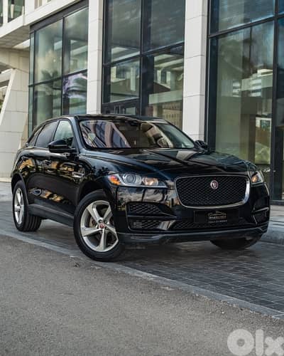 Jaguar F-Pace 2018 , CLEAN CARFAX . black on black