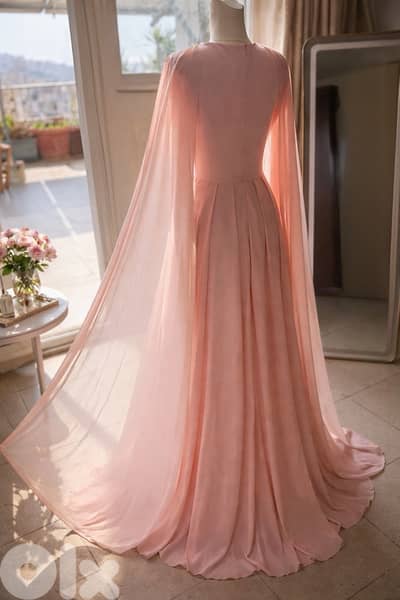 فستان جديد صناعة تركية
