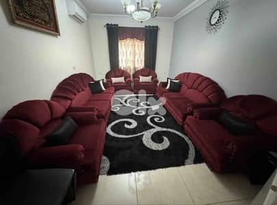 صالون مع برداية وسجادة