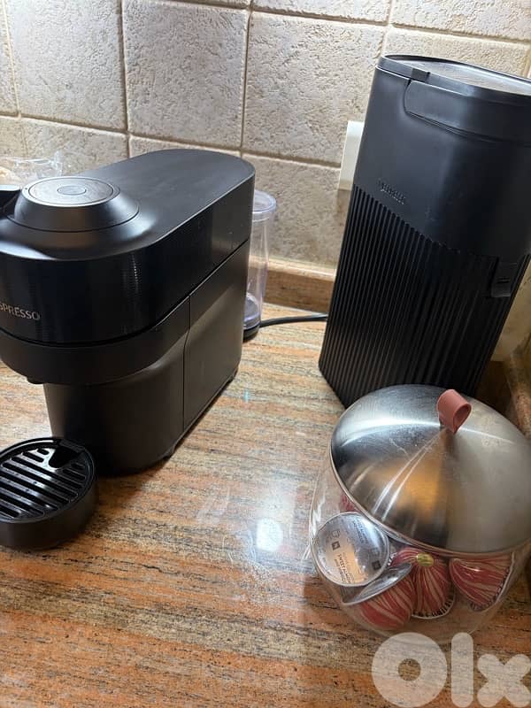Nespresso Vertuo Pop Black 2