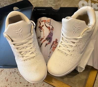 kobe nike shoes white copy AAA+ barely used size 43