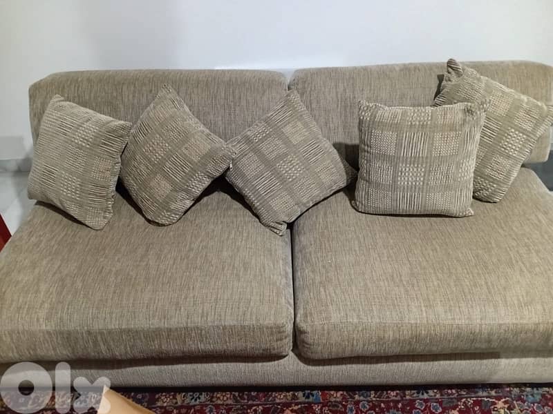 Stylish Living Room 4 Sofas 3 wooden tables 1