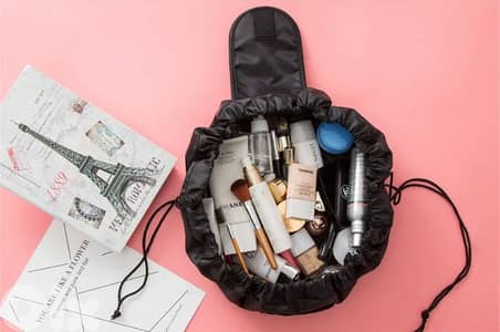 Compact and Convenient Drawstring Cosmetic Bag for Easy Travel and Org