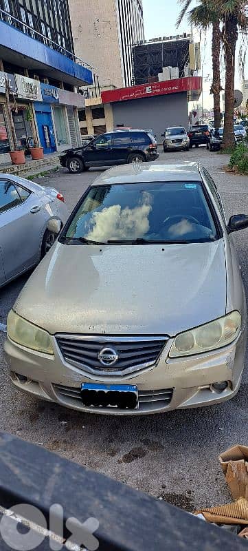 Nissan Sunny 2010