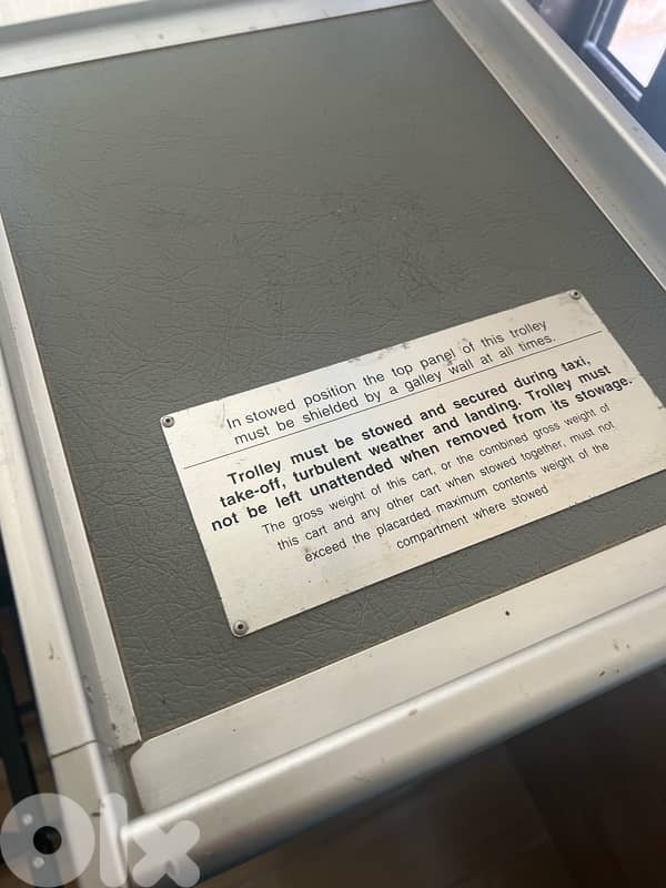 HEAVY DUTY TROLLEY + 7 DRAWERS 9