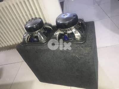 kickers subwoofers 10”