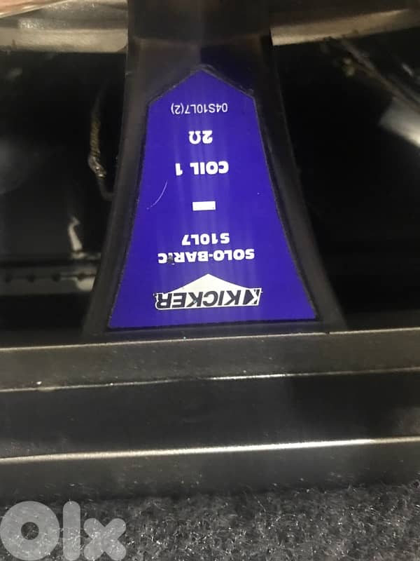 kickers subwoofers 10” 1