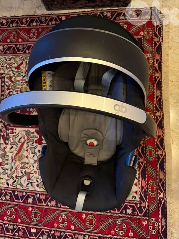 car seat and swing 1