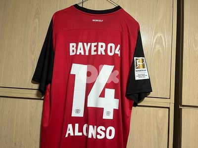 Bayern Leverkusen Alonso 14 golden bundesliga kit