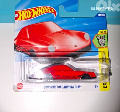 porsche 911 carrera clip keychain