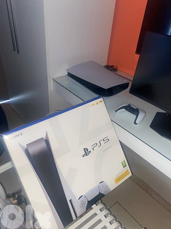 ps5 open box / UK 1