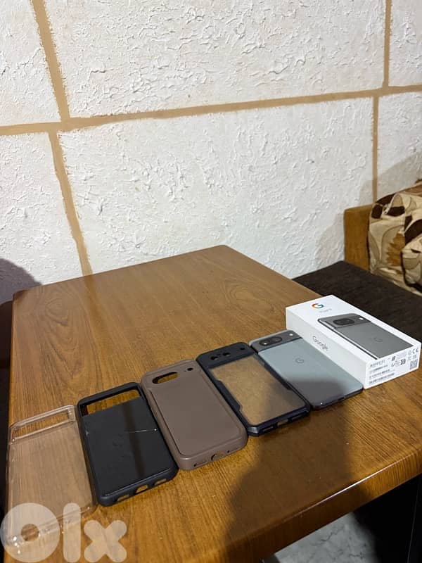 Pixel 8 Hazel excellent conditions 4