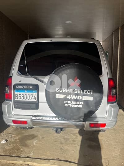 ميتسوبيشي مونتيرو 2002