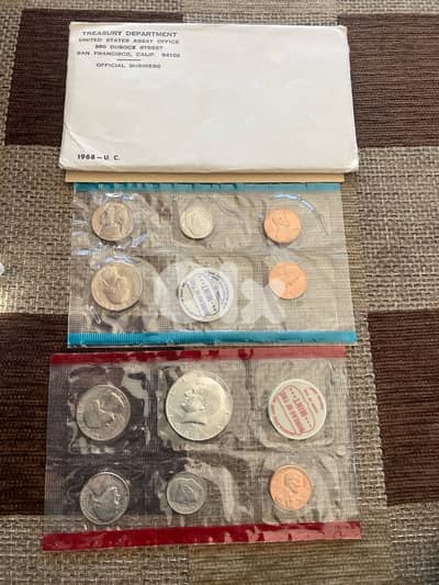 مجموعة عملة أميركي بالمغلف الأساسي تتضمن نصف دولار فضة  اصدار سنة ١٩٦٨