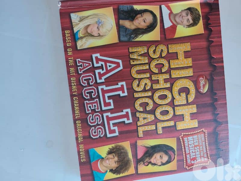 3 music books,in good condition,john lennon,craig wright,disney 1