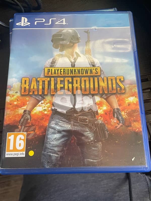 ps4 fat  + 2 games + 2 controllers (original) 3