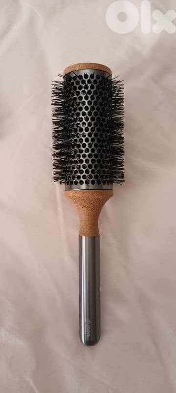 Dyson round brush