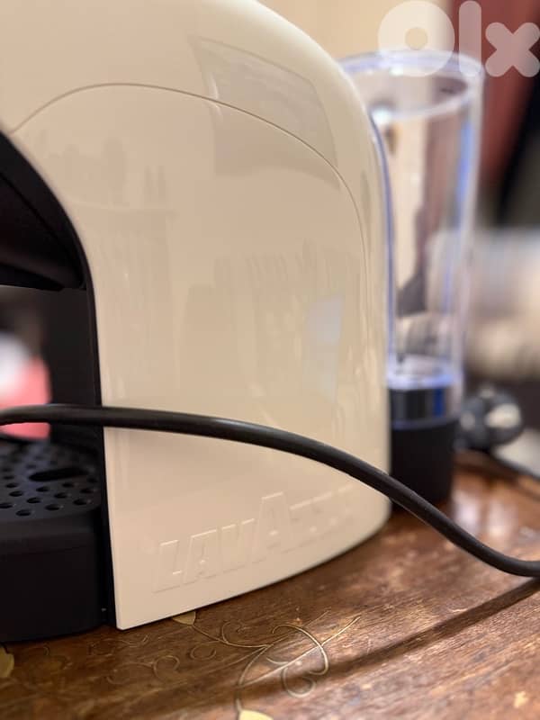 Lavazza A Modo Mio Espresso Machine – Capsule – Excellent Condition! 3