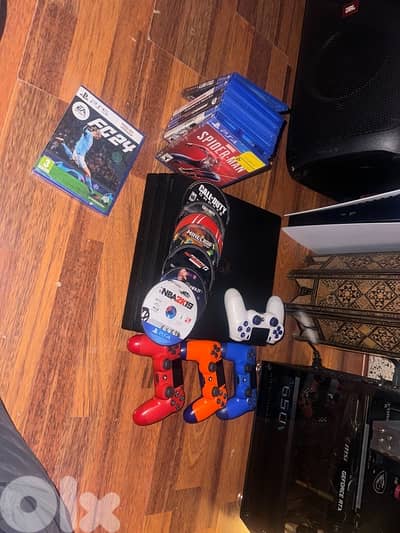 Ps4 Pro 1tb 200$ 260$