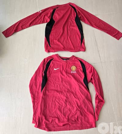 Manchester United Training Camp Shirts