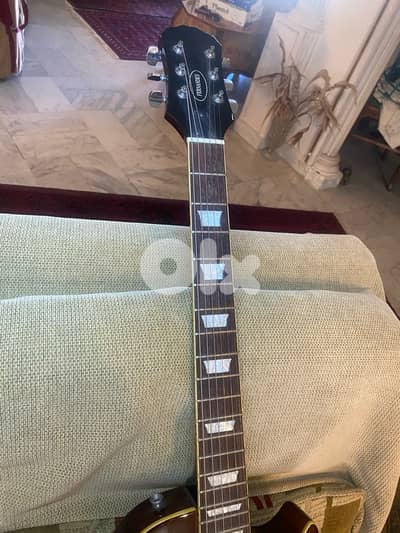 Les paul guitar