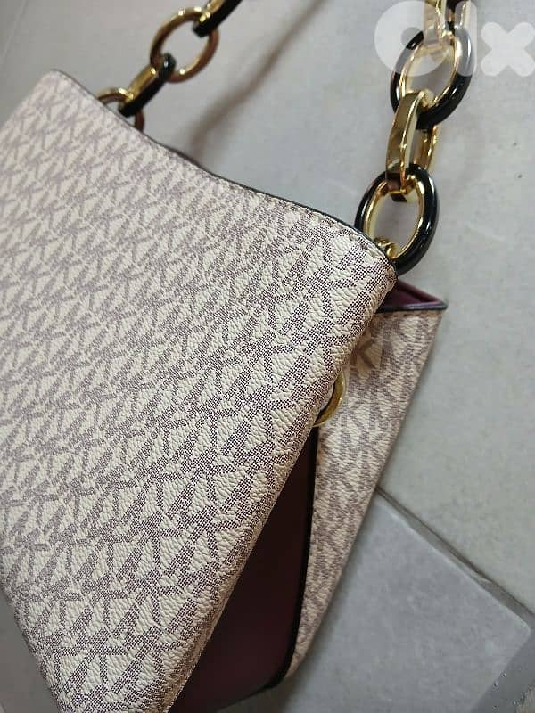 Bag and High Boots 7