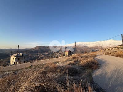 Land for Sale in Zaarour – 646 SQM أرض للبيع في زعرور