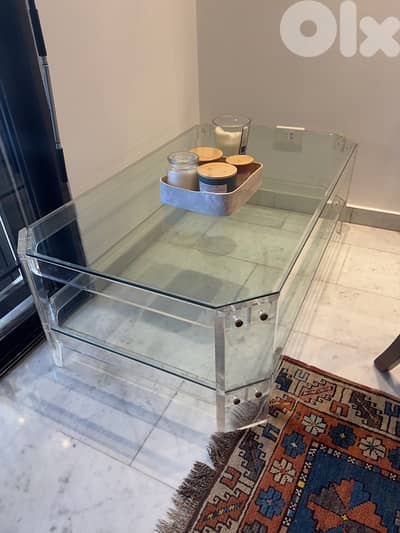 Glass Table to sell