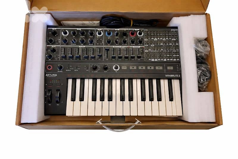 arturia minibrute 2 1