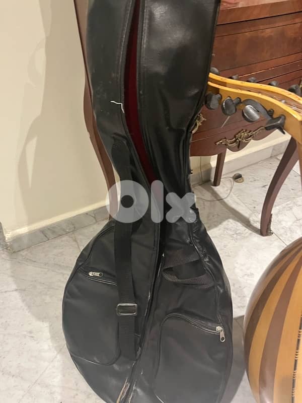 Oud with leather cover 1
